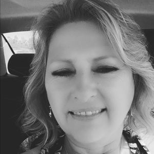 Meet your Posher, Cindy